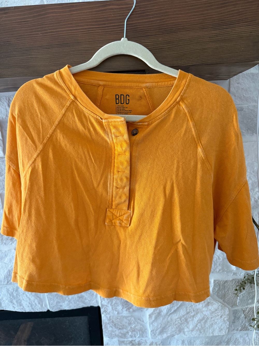BDG Orange Henley Crop Top🧡